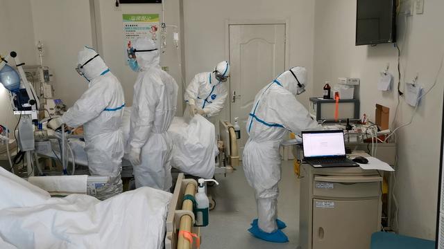 “短兵相接”ICU｜湖北之声记者直击武汉肺科医院ICU疫情防控战场