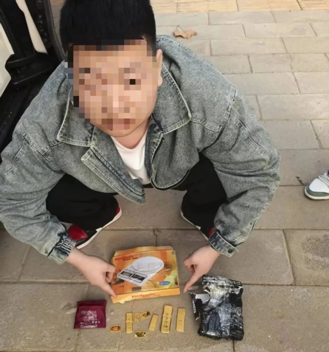 正在上传...