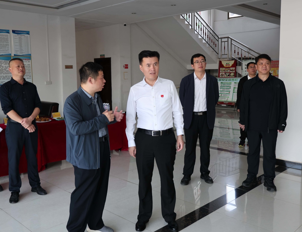 增信心、鼓干劲、解难题！杨修伟调研节后企业复工复产情况