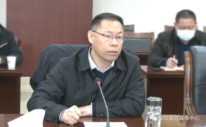 湖北联投集团到崇阳县考察